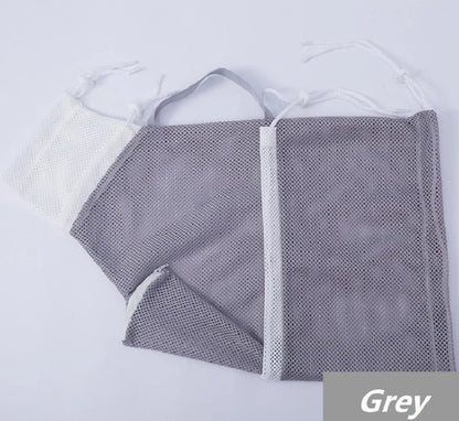 Effortless Cat Grooming & Bathing: Mesh Restraint Bag for Safe Nail Trimming and Washing